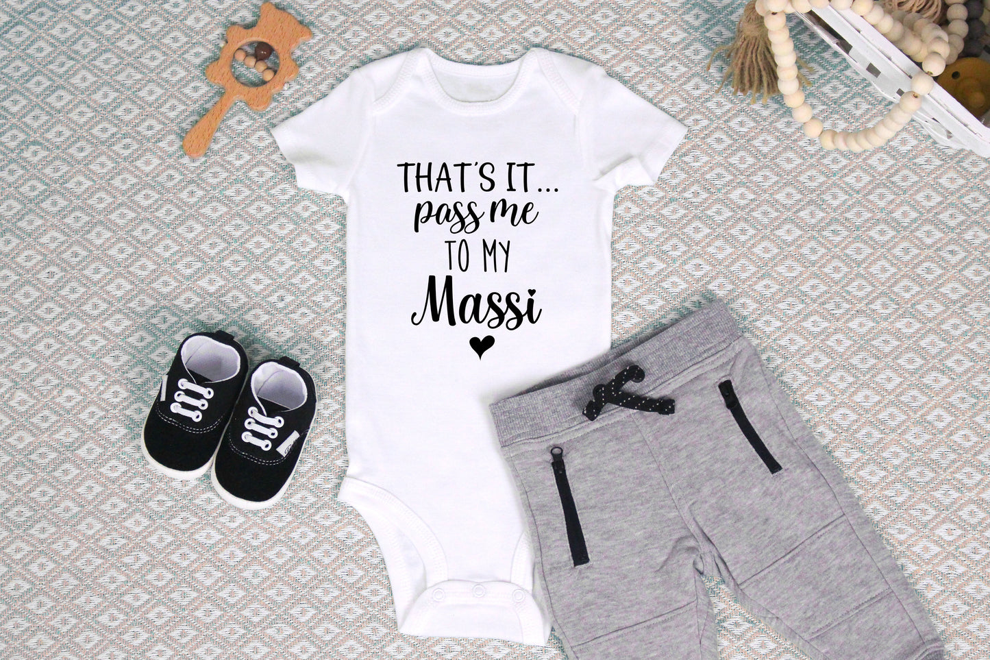 That's it, Pass Me to My Aunt Onesie/Toddler Shirt